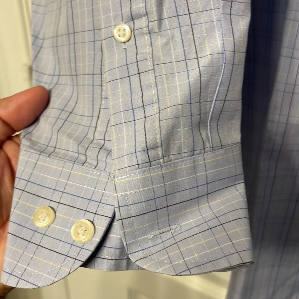 Stafford Light Blue Wrinkle Free Button Down Dress Shirt Size 18 GUC #5627